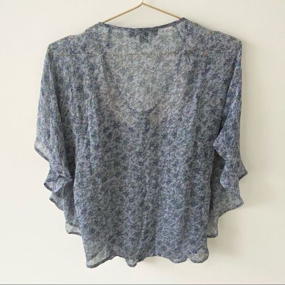 Blue Floral Flutter Sleeve Blouse  S - Picture 6 of 6